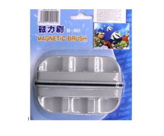 Щётка магнитная 3,9*9,9см (MC39)
